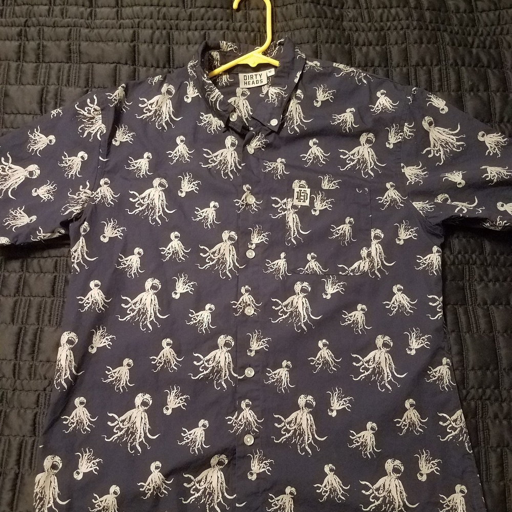 RARE! Dirty Heads button up shirt size MED